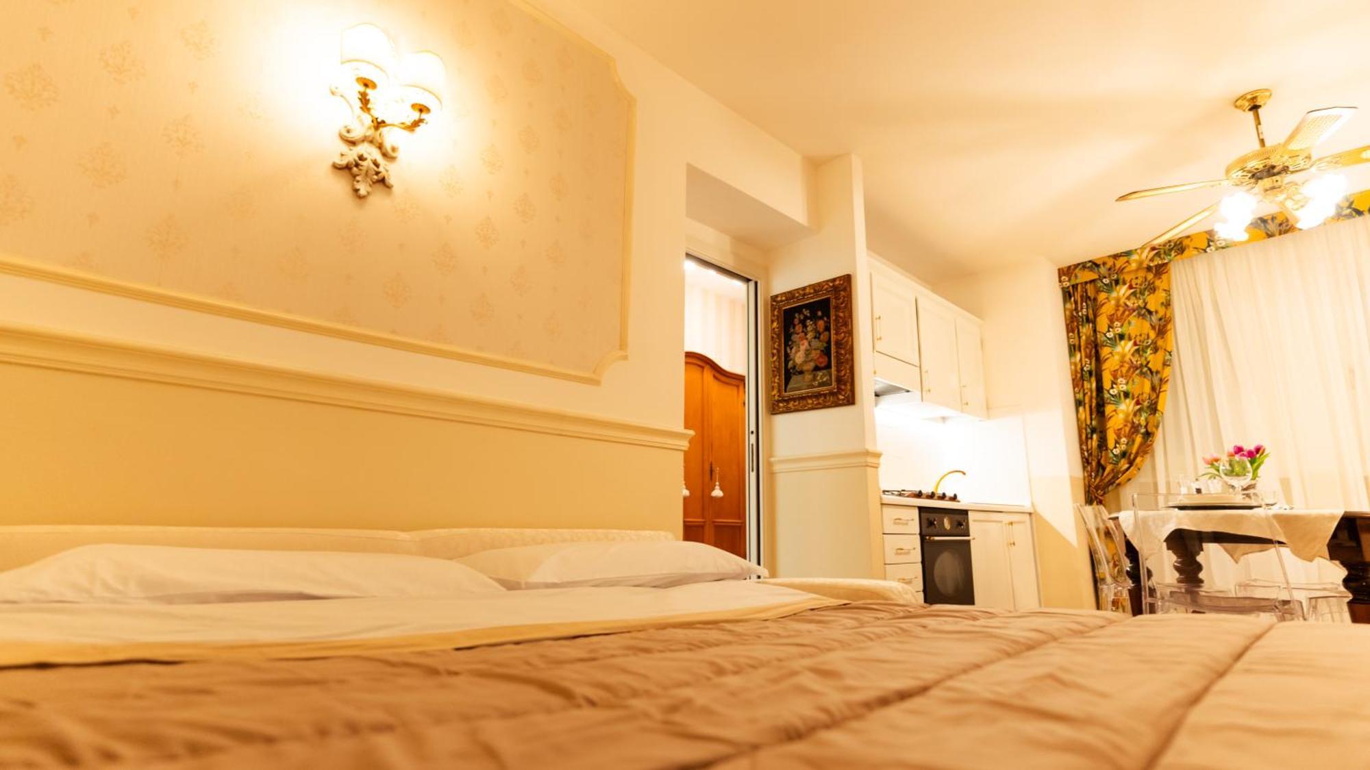 New Cozy Apartment - City Centre Lecco Exterior foto